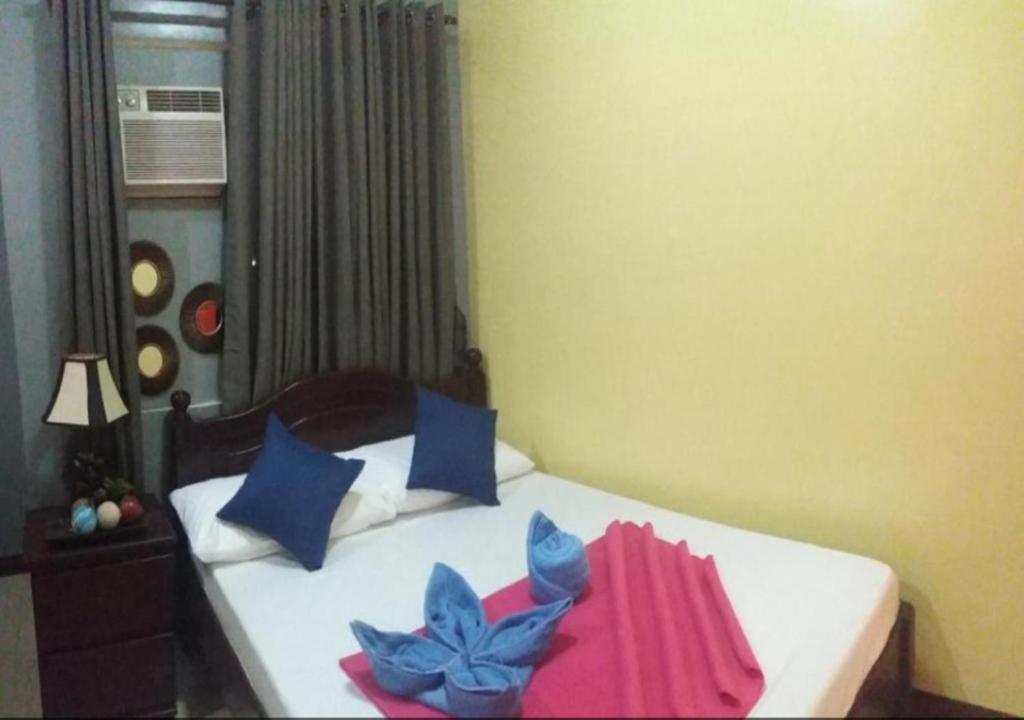 The Stopover Hostel - Mactan Lapu-Lapu City Exterior foto
